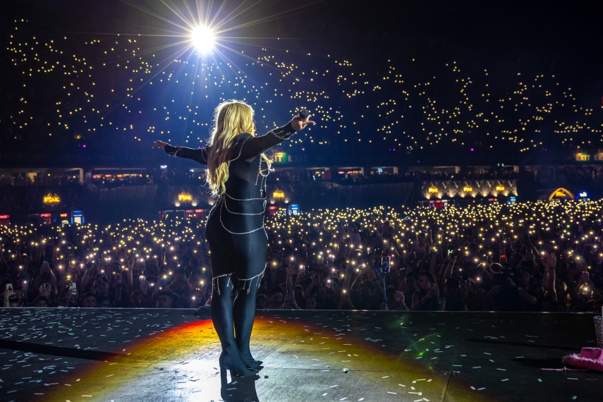 prima zi a festivalului untold a intrat in istorie peste 95 000 de fani au petrecut pana in zori pe ritmurile prima zi a festivalului untold a intrat in istorie peste 95 000 de fani au petrecut pana in zori pe ritmurile