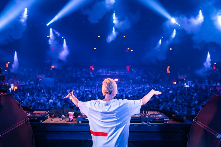 prima zi a festivalului untold a intrat in istorie peste 95 000 de fani au petrecut pana in zori pe ritmurile prima zi a festivalului untold a intrat in istorie peste 95 000 de fani au petrecut pana in zori pe ritmurile