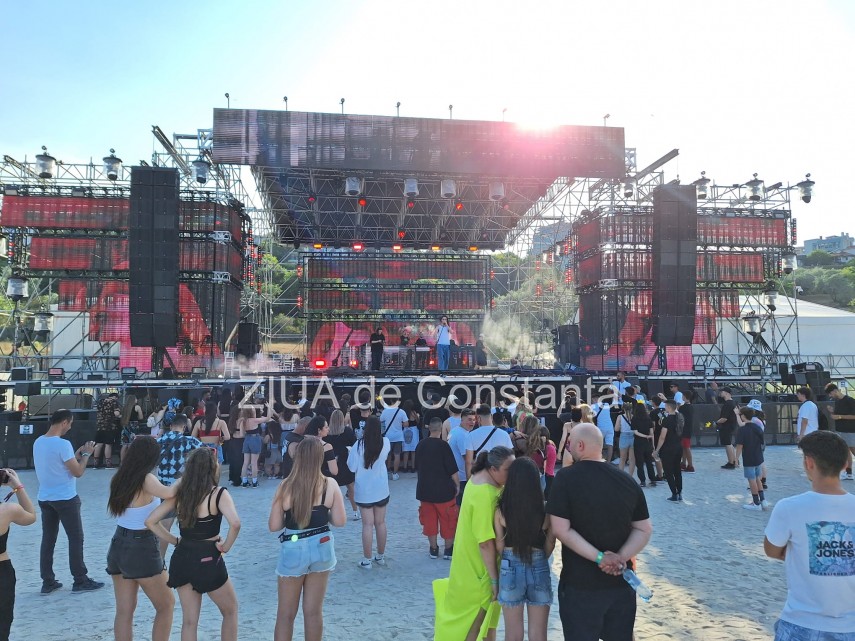 a doua seara a editiei aniversare a festivalului neversea distractia revine la malul marii galerie foto