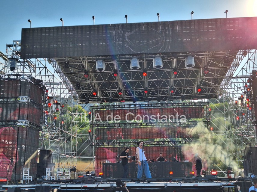 a doua seara a editiei aniversare a festivalului neversea distractia revine la malul marii galerie foto