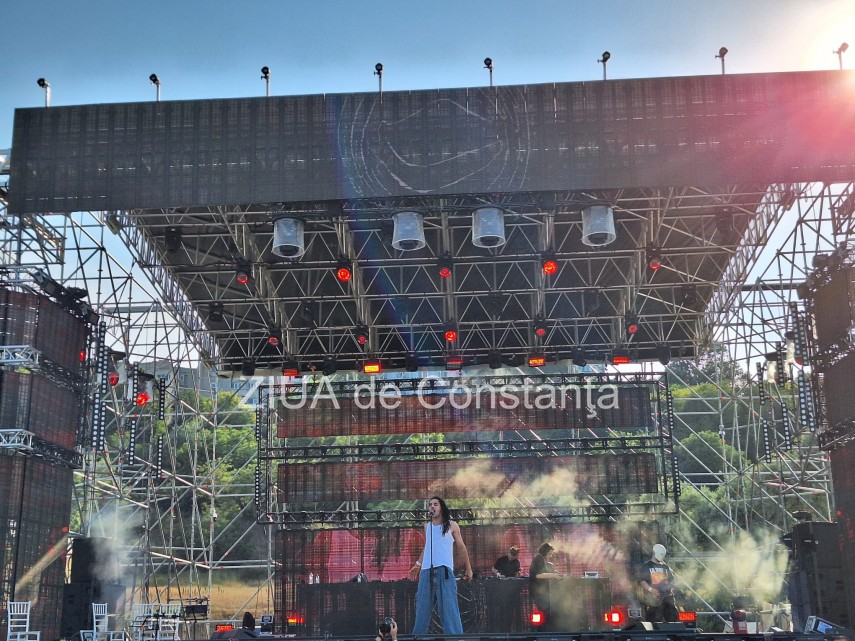 a doua seara a editiei aniversare a festivalului neversea distractia revine la malul marii galerie foto
