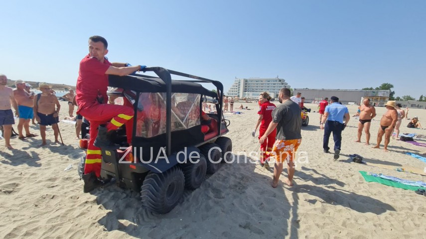 alerta in statiunea mamaia o persoana scoasa inconstienta din mare intervin salvatorii 819704