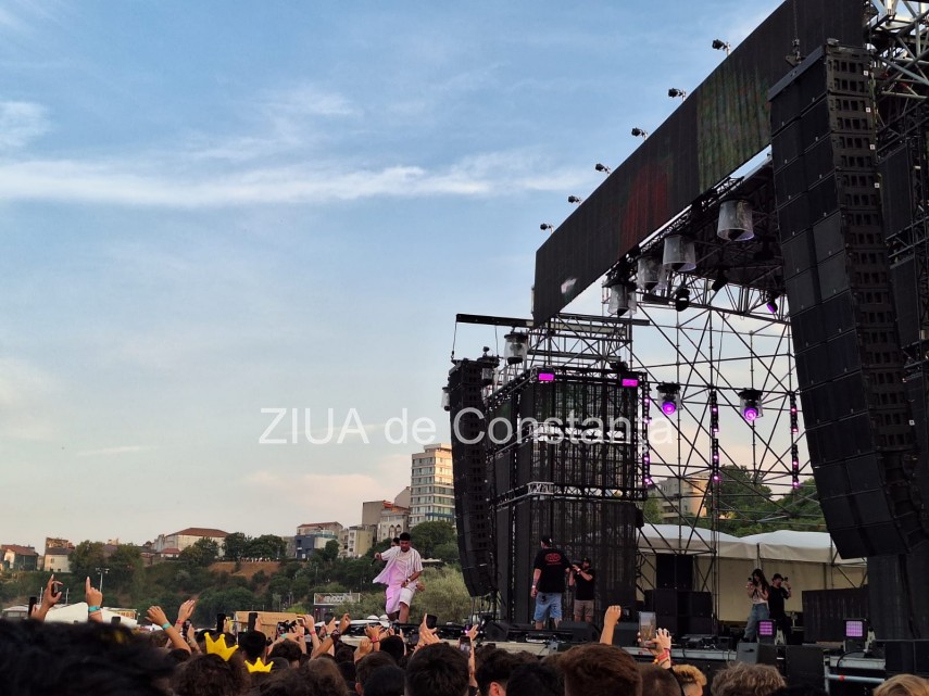 atmosfera incendiara in prima seara a festivalului neversea ce artisti au urcat pe scenele de la malul
