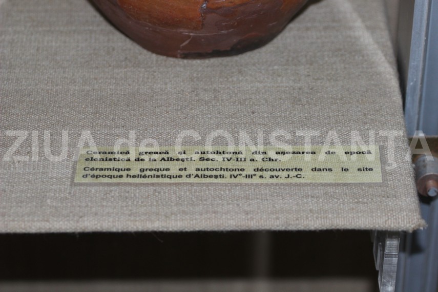 Sursa foto: ZIUA de Constanța - Ceramică greacă și autohtonă din epoca elenistică de la Albești. Muzeul de Istorie Națională și Arheologie Constanța