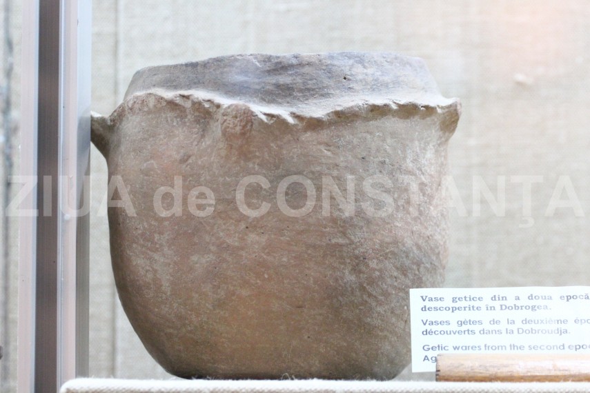 Vase getice din a doua epocă a fierului descoperite în Dobrogea. Sursa foto: ZIUA de Constanța