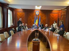 Troc de weekend la Constanța! O firmă fondată în 2023 are pe mâini promovarea turistică. Legăturile cu postul TV unde este invitat Vergil Chițac!  