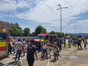 Județul Bihor Compania de pompieri din Aleșd împlinește 30 de ani de activitate, de Sf. Maria (GALERIE FOTO)