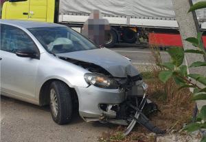 Grav accident în Băiculești, județul Argeș! Firele de curent s-au detensionat și blochează traficul