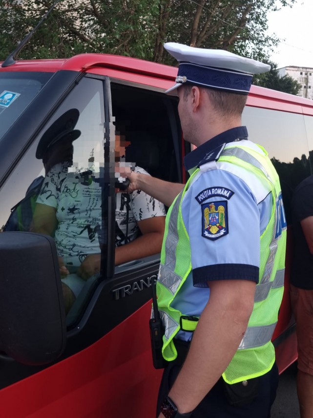 stiri constanta soferi drogati depistati la volan in constanta si vama veche foto 827348