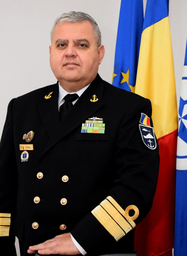 Contraamiral de flotilă Auraș Liviu Coman - sursa foto navy.ro