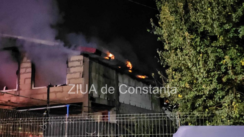 stiri constanta explozie urmata de incendiu in castelu foto video 830924