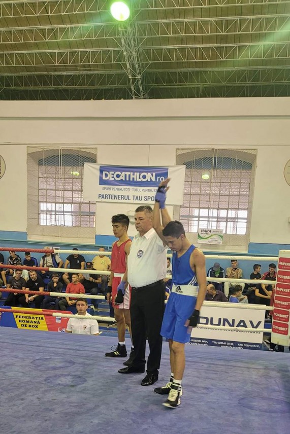 boxerul samuel cioaba de la cs farul constanta vicecampion national de juniori galerie foto 830980