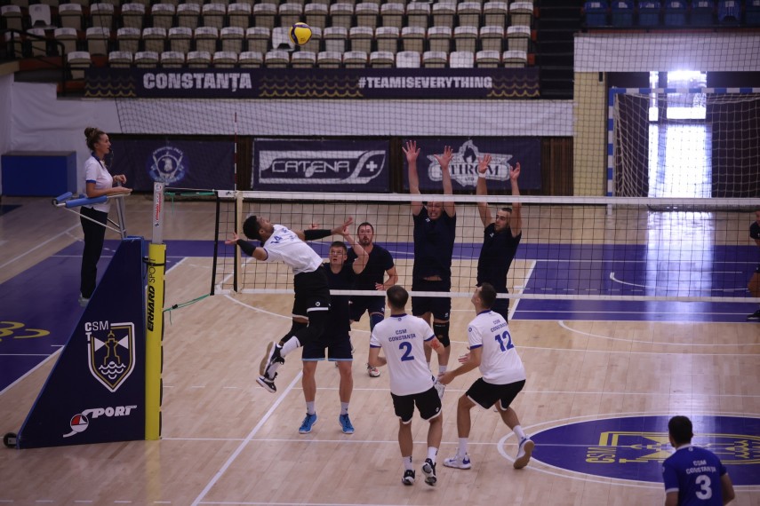 voleibalistii de la csm constanta pregatesc noul sezon al diviziei a1 victorie si in amicalul cu cerno