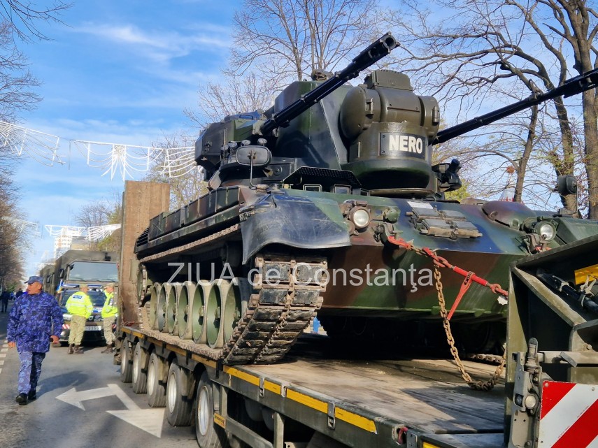 Știri Constanta azi: LIVE. Defilare militara la Constanta, de Ziua Nationala a Romaniei (FOTO+VIDEO)     