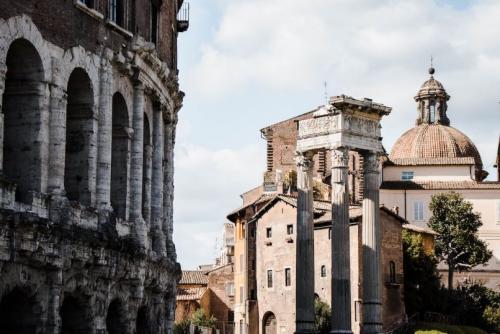 Italia Cel puţin cinci persoane şi-au pierdut viaţa în Toscana în urma furtunii Ciaran