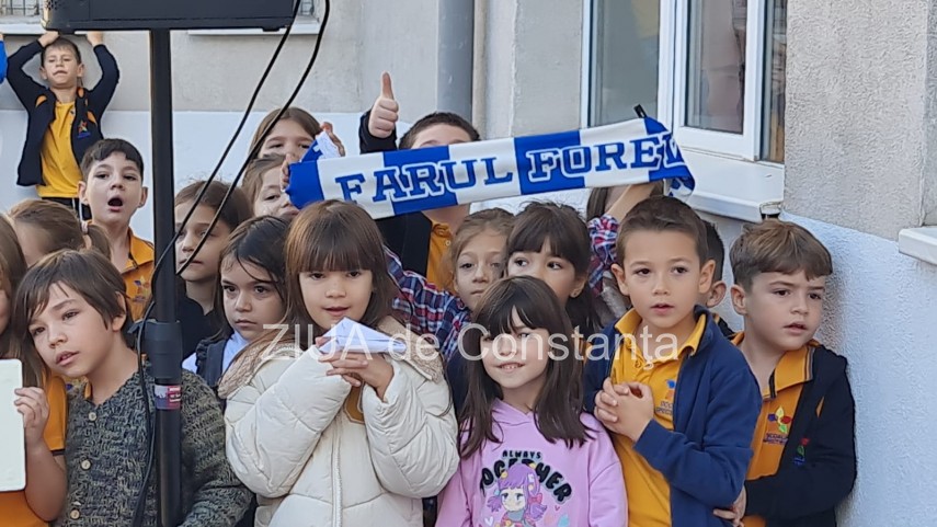 Școala Gimnaziala Spectrum“, vizitata de Farul Constanta, in programul Invatam sa fim campioni“ (FOTO +VIDEO)         