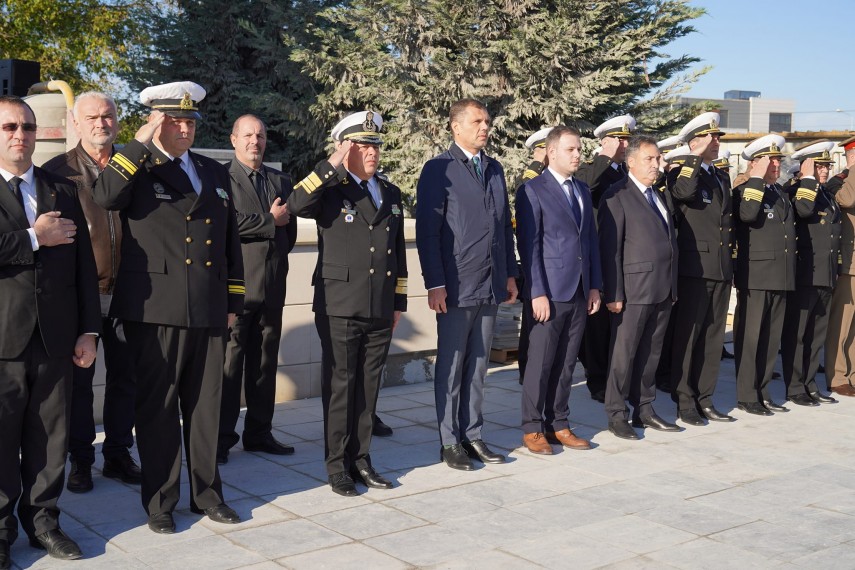 marinarii militari au marcat ziua veteranilor din teatrele de operatii foto 835080