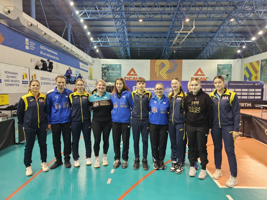 tenis de maasa constanta bianca mei rosu dubla campioana nationala la tineret galerie foto 835055