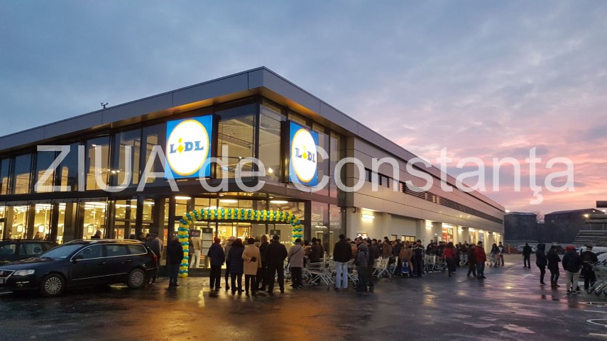 Magazinul Lidl din Km 5, în ziua inaugurării. Foto cu rol ilustrativ din Arhiva ZIUA de Constanța