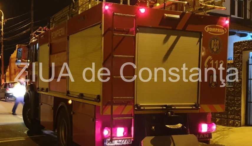 Știri Constanta: Arde un apartament din Constanta! 