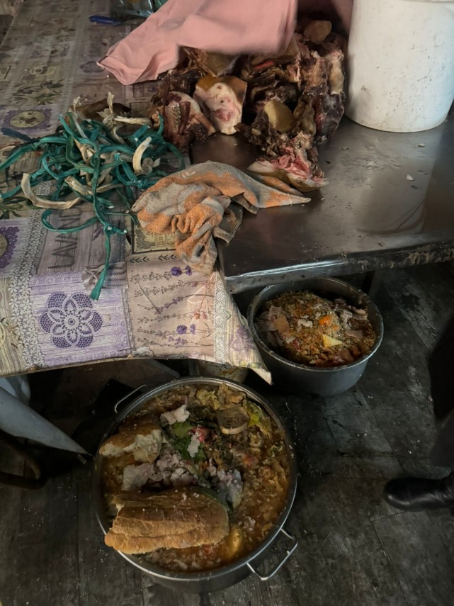 dezastru la o pensiune din ramnicu valcea incredibil in ce conditii erau preparate alimentele galerie