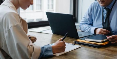 Firmă nouă de consultanță în afaceri, la Tuzla