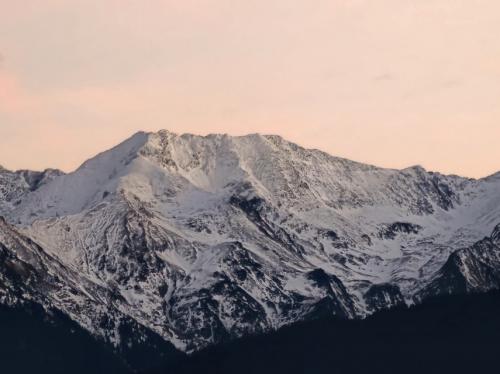 #ConstanțaEsteBine Valul 1 – ziua 10. O altă noapte de Sărbătoare în tradiția ortodoxă, și o energie specială