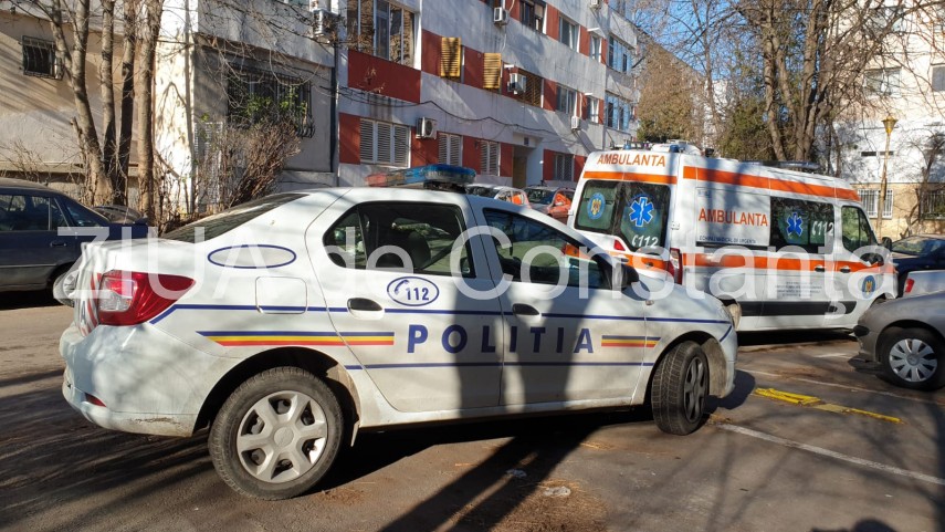Apartament cuprins de flacari! Pompierii, la fata locului 