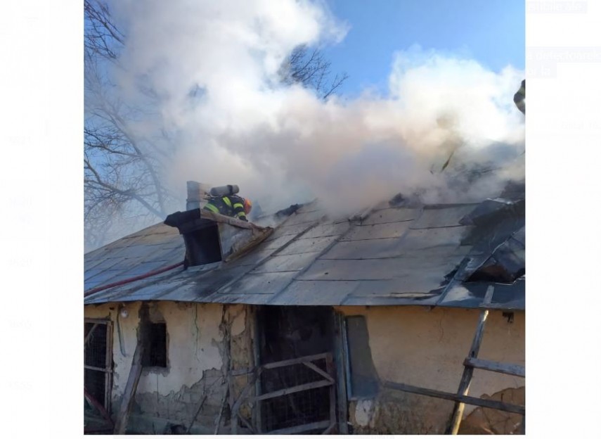 Arde o locuinta in Giurgiu! Pompierii intervin de urgenta 