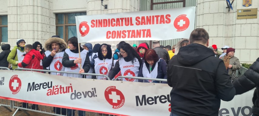 Sursa galeriei foto: Facebook/Federația Sanitas din România