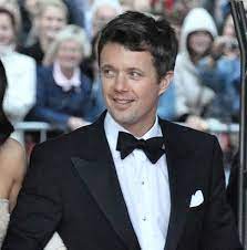 Dupa abdicarea mamei sale, Frederik al X-lea devine noul rege al Danemarcei