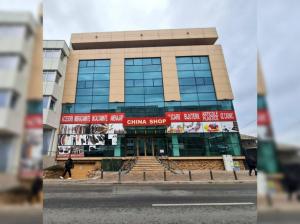 S-a desființat China Shop, de pe șoseaua Mangaliei, din Constanța! În loc, o clinică medicală