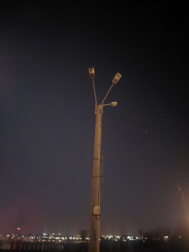 Constanteanul suparat: Lipsa iluminatului public, in zona podului de la Agigea, un pericol pentru cetateni. Ce spun autoritatile? 