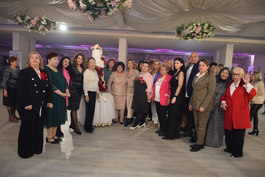 ofpsd la ceas de sarbatoare 1000 de femei social democrate petrec la constanta foto video 848321