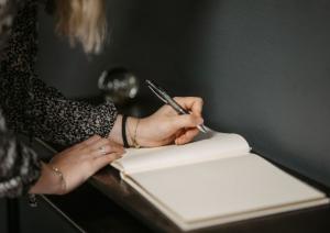 Georgiana Badea, auditor public intern la Administrația Bazinală de Apă Dobrogea Litoral, averea și interesele (DOCUMENT)