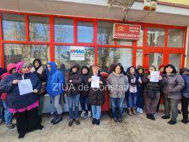 UPDATE. Constanța Poștașii au intrat în grevă de avertisment! Cât durează acțiunea de protest (GALERIE FOTO+VIDEO)   