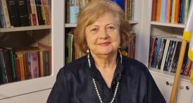 ZIUA LIVE Aurelia Lăpuşan - „Sunt convinsă că cel puțin femeile își vor da seama că au trecut și ele prin situații ca eroina mea“(VIDEO)     