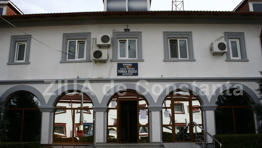 Primaria Navodari anunta licitatie pentru inchirierea unor spatii destinate birourilor