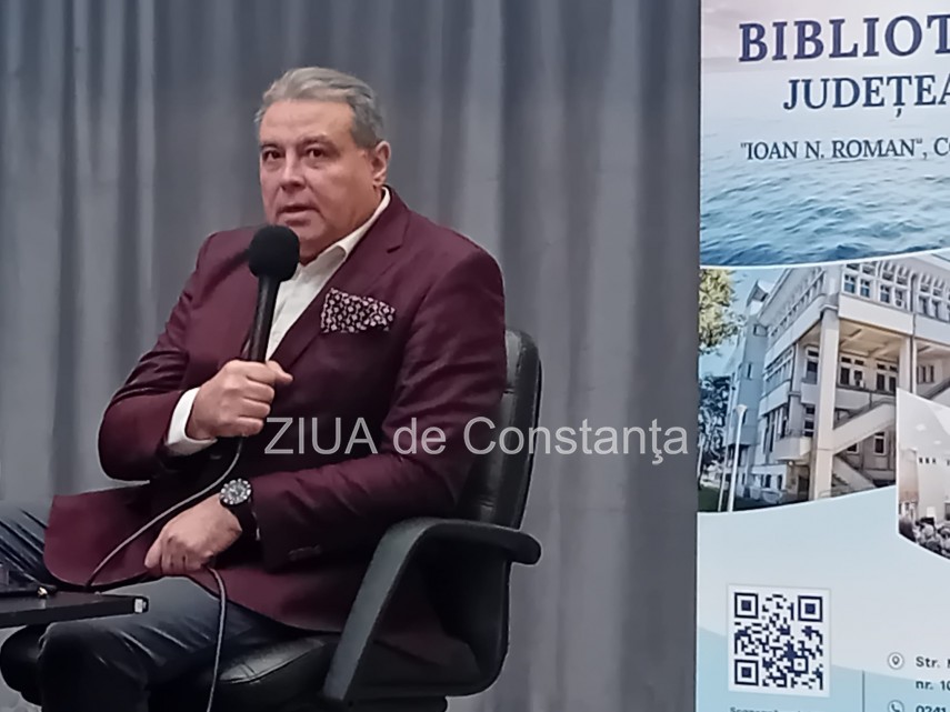 live text fostul ministru de externe adrian cioroianu vine la biblioteca judeteana constanta in cadrul