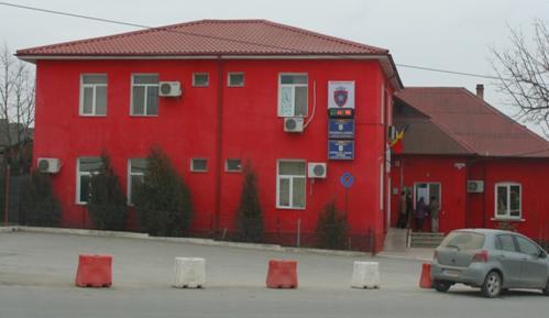 Licitații Constanța Primăria Lumina, contract cu o firmă din Satu Mare pentru mobilier școlar! Contract de peste 140.000 de euro, finanțat prin PNRR (DOCUMENT)