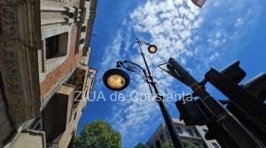 În centrul Constanței  Nu avem iluminat public noaptea, dar avem ziua (FOTO+VIDEO) 