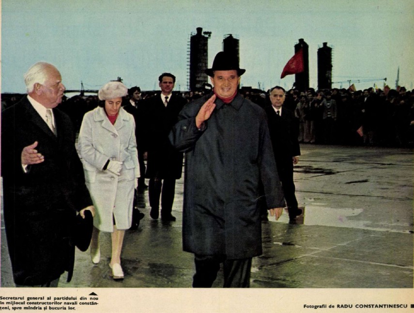 Președintele Nicolae Ceaușescu împreună cu membri ai guvernului