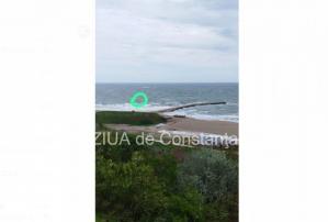 Știri Constanța UPDATE. Baliză răsturnată în largul mării, în zona Plaja Modern (FOTO+VIDEO)        