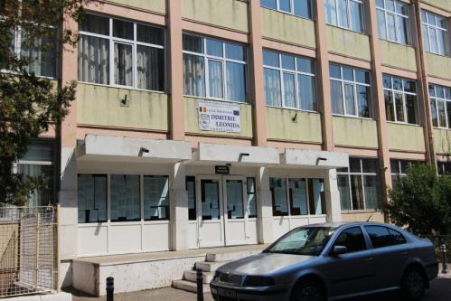 Primăria Constanța a scos la licitație lucrările de reabilitare energetică a clădirii liceului Tehnologic „Dimitrie Leonida” 