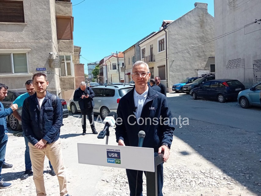 LIVE TEXT: Stelian Ion, candidatul din partea Aliantei Dreapta Unita pentru Primaria Constanta prezinta subiecte de interes local (Galerie FOTO)           