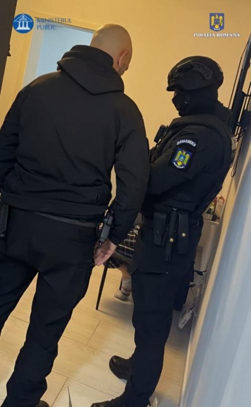 IPJ Constanța Percheziții domiciliare la o femeie suspectată de fals informatic. Ce au descoperit polițiștii în locuința acesteia