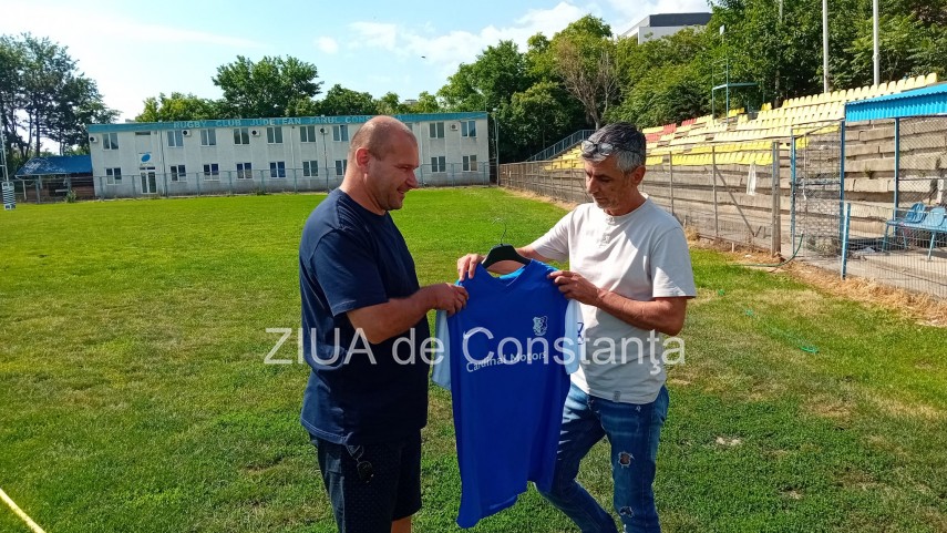 constanta meciul aniversar farul 2001 ssc farul 2016 cosmin mocanu a primit tricoul pentru sarbatoarea