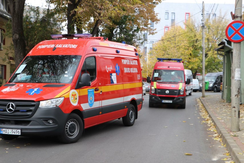 UPDATE: O masina s-a rasturnat in Ovidiu, judetul Constanta. Trei victime sunt implicate!     
