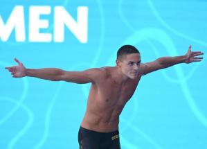 David Popovici a cucerit medalia de aur în proba de 100 m liber la Campionatele Europene de nataţie de la Belgrad