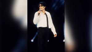 O șosetă purtată de Michael Jackson în 1997, vândută cu 6.200 de euro la o licitație în Franța